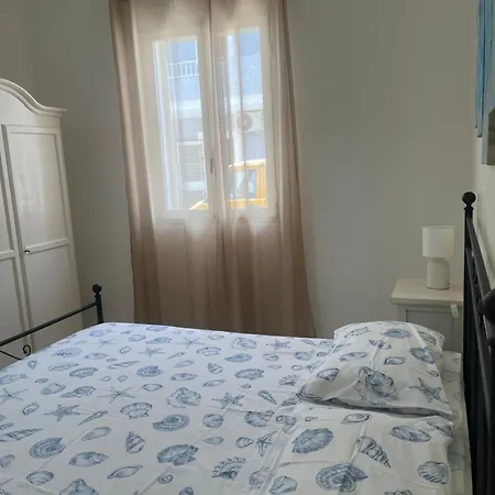 Dora Apartament *